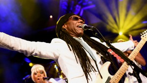 nilerodgers-chic-track01-header